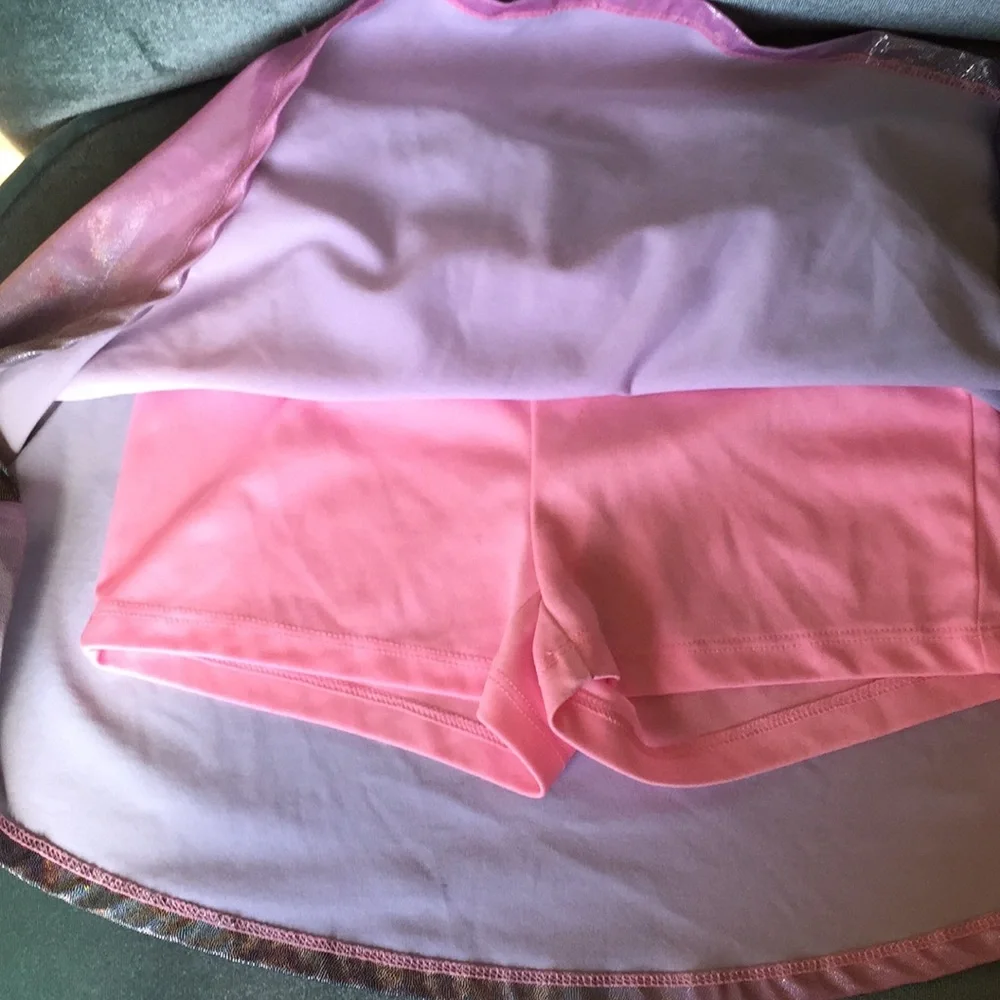 Justice‎ skort pink and black shimmer size 6/7